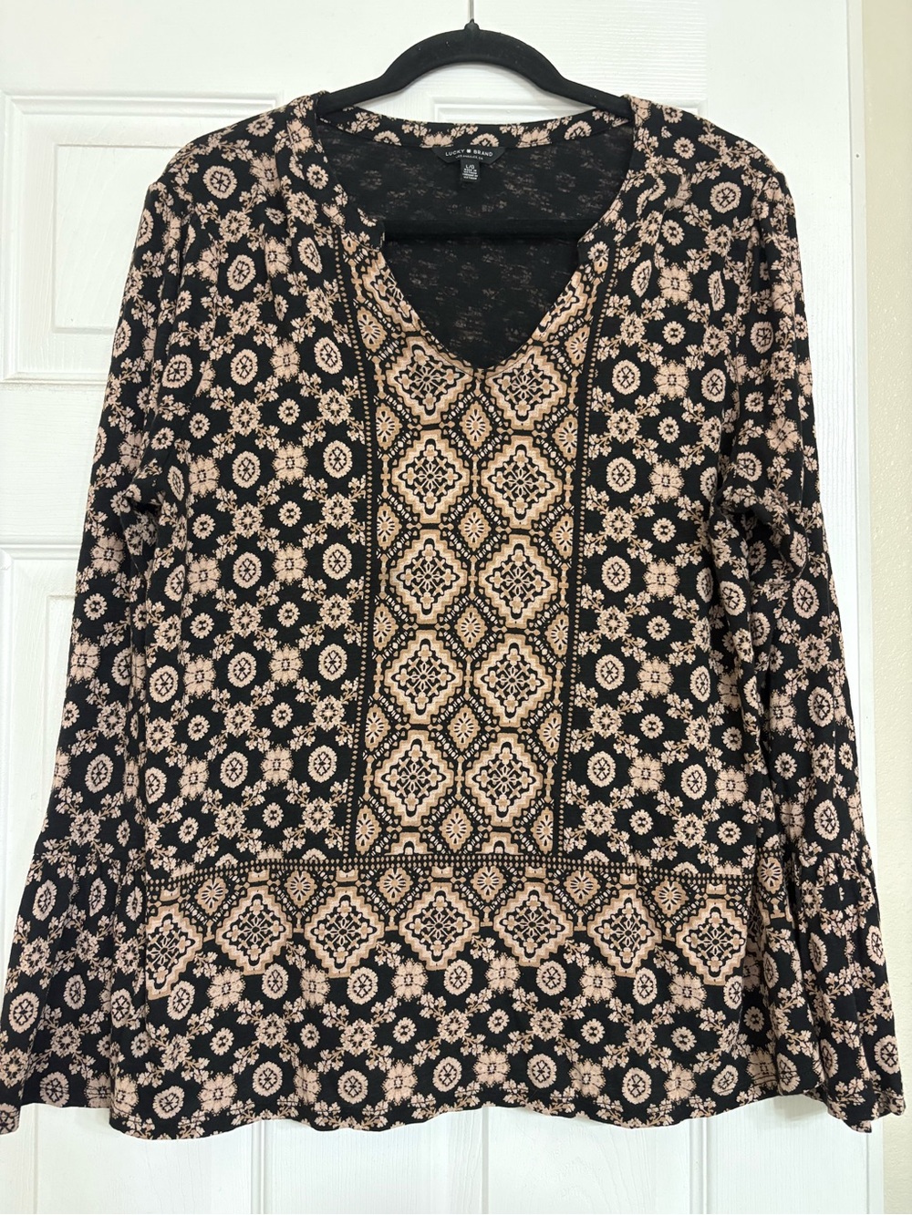Black and Beige Floral V-Neck Long Sleeve Top